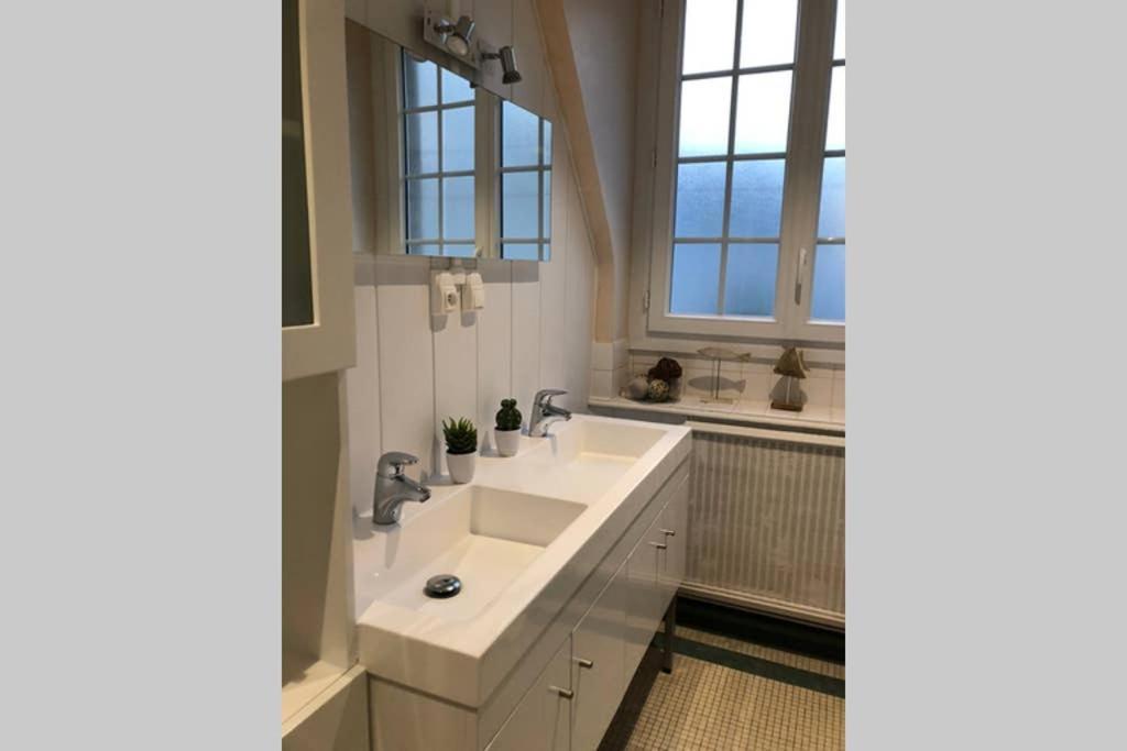 Appartement L'Ormeau 4 Etoiles Dans Le Centre Historique De Saint Malo المظهر الخارجي الصورة